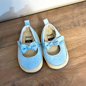 Baby shoes